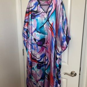 Winlar one size fits all Caftan / Kimono